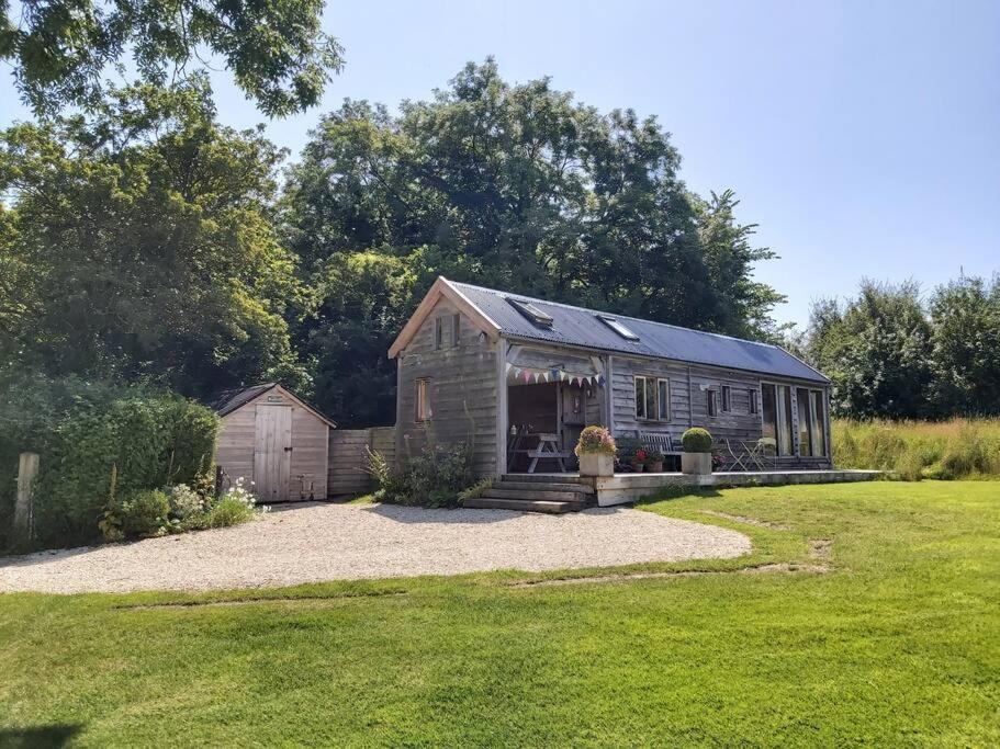 Log Cabin At The Old Summer Dairy Glastonbury Somerton  Kültér fotó