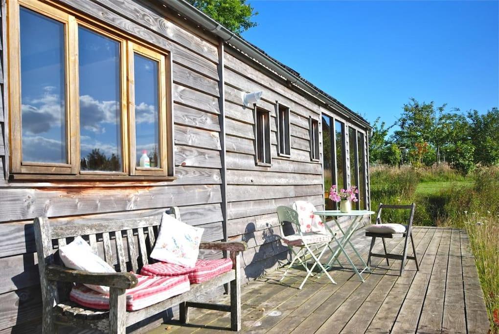 Log Cabin At The Old Summer Dairy Glastonbury Somerton  Kültér fotó
